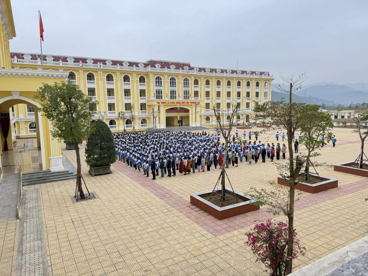 Thông báo tuyển sinh vào lớp 10 năm học 2025 - 2026